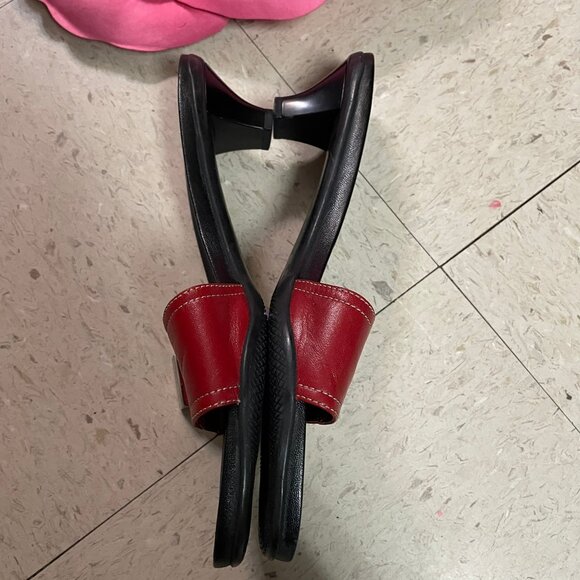 PRADA Sport Womens Size 40 Red/Black Kitten Heels Mules Sandals Leather - Picture 5 of 9